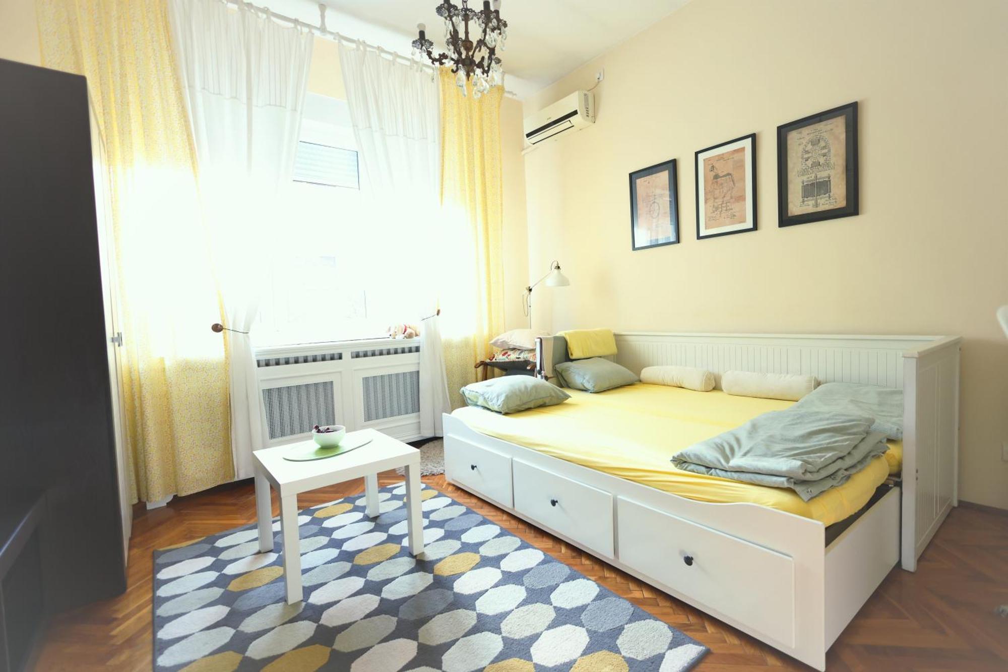 Studio Jasna Novi Sad Buitenkant foto