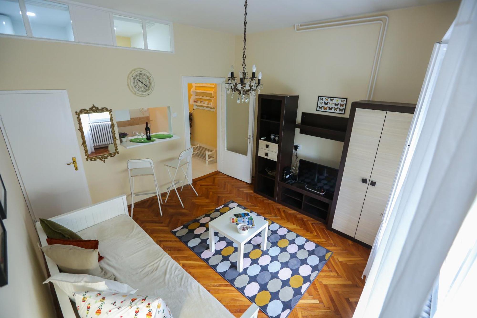 Studio Jasna Novi Sad Buitenkant foto